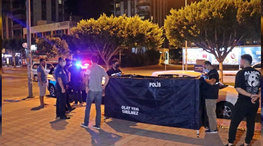 Direksiyon ba��nda ��pheli �l�m