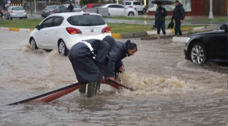 Diyarbakır'a 3 günde 1 aylık yağış düştü