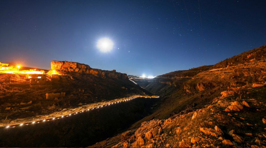 Diyarbakır’da Asur Kalesi ve Peygamber Kabirleri