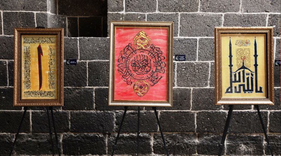 Diyarbakır'da 'Kelamdan Kaleme Hüsn-ü Hat' sergisi açıldı
