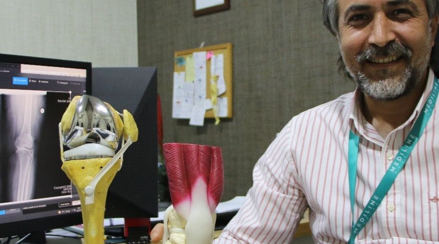 Diz kireçlenmesi en çok kadınlarda görülüyor