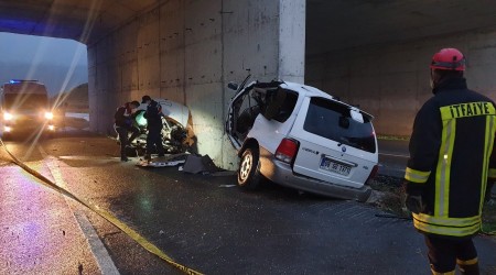 Duvara arpan cip ikiye blnd: 2 l 