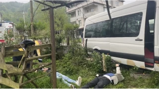 Dzce'de ii servisi aaca arpt, 8 kii yaraland