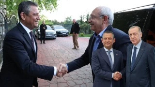 Erdoğan'ın ardından Kılıçdaroğlu ile görüşen Özel: Görüşmenin önemli kısmını paylaştım