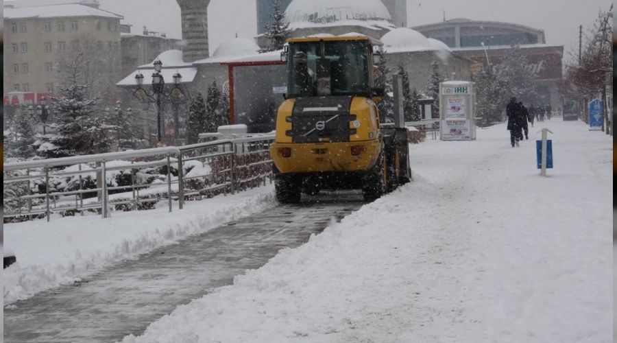 Erzurum'un 3 ilçesinde okullar tatil edildi