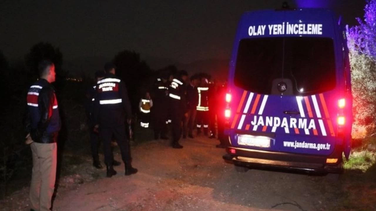 Eşi ve oğlunu öldürüp tarlaya gömen zanlı gözaltına alındı