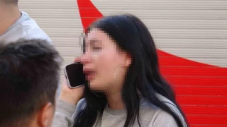 Eve döndüklerinde genç kız gözyaşlarını tutamadı