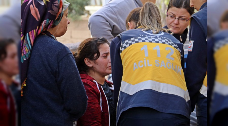 Evi yanan anne sinir krizi geçirdi