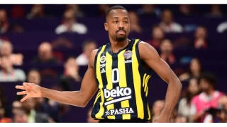 Fenerbahe Beko, ABD'li basketbolcu Errick McCollum ile yollarn ayrd