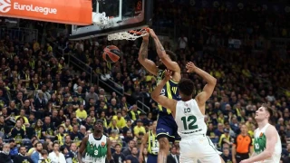 Fenerbah�e seride 2-0 �ne ge�ti