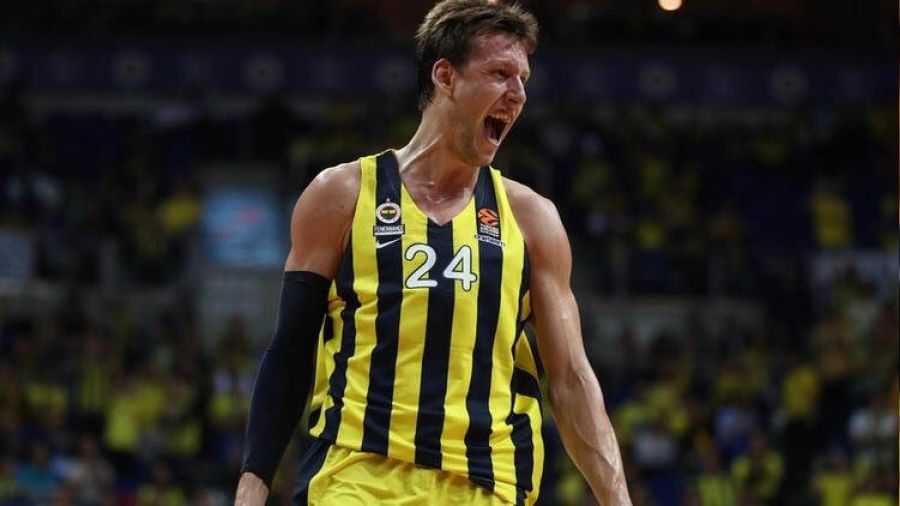 "Fenerbahçe taraftarı basketbolu bilmiyordu"