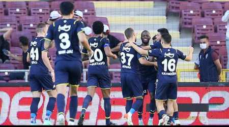 Fenerbahe'nin gz Avrupa Ligi finalinde