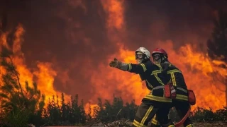 Fransa'nın güneybatısındaki yangınlarda 3 günde yaklaşık 200 bin kişi tahliye edildi