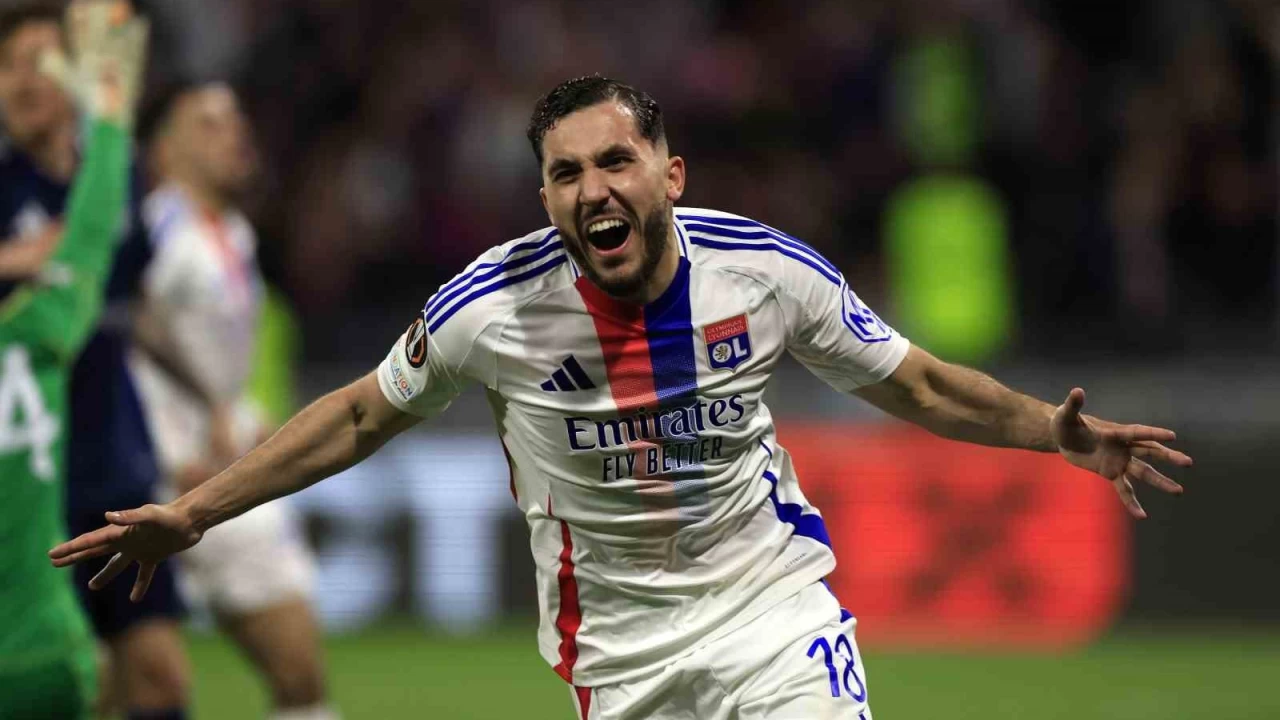 Fransız yıldız, Manchester City'ye imza attı