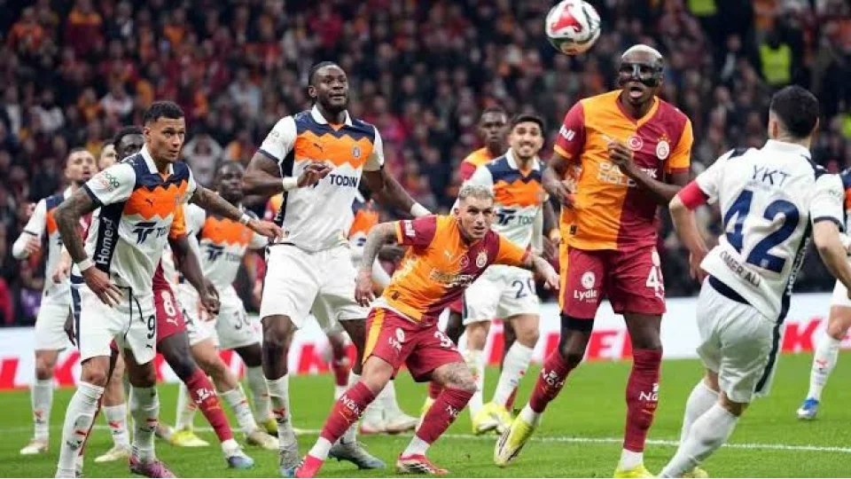 Galatasaray defansında neler oluyor? 9 maçta 18 gol!