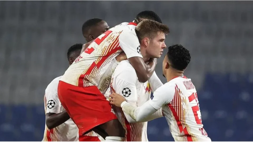 Galatasaray g�z�n� S�rloth'e dikti