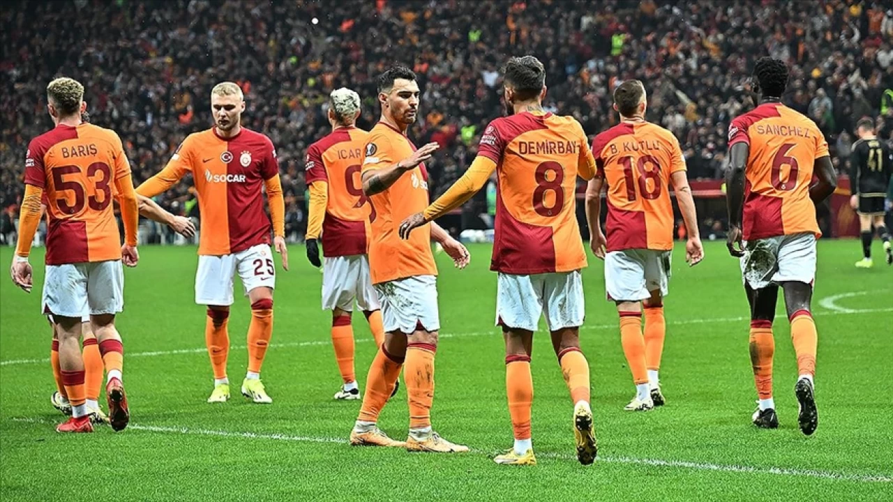 Galatasaray Letonya'da 2'de 2 peşinde