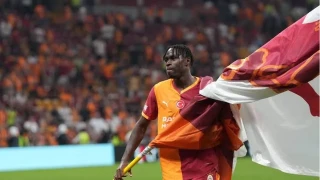 Galatasaray, Singo'yu daha çok bekler