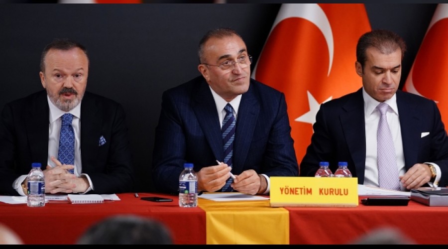 Galatasaray'�n hesaplar�na bloke