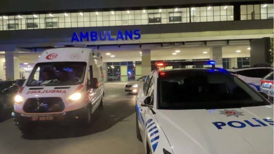 Gaziantep'te iki grup aras�nda kavga: 2 �l�, 3 yaral�