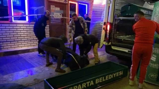Gece kulübünde silahlı kavga: 1 ölü