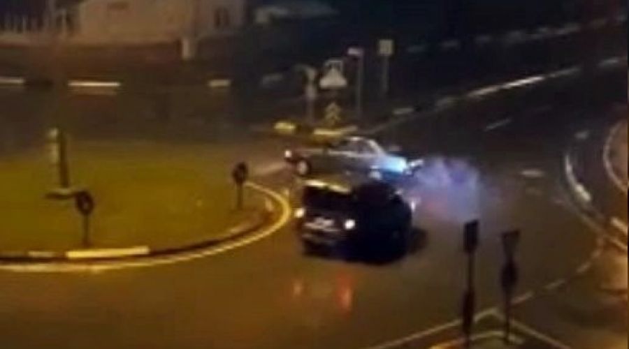 Geceleri kavşakta drift mahalleliyi bıktırdı