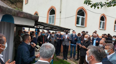 Hamile kadın korona virüse yenik düştü, bebeği kurtarıldı