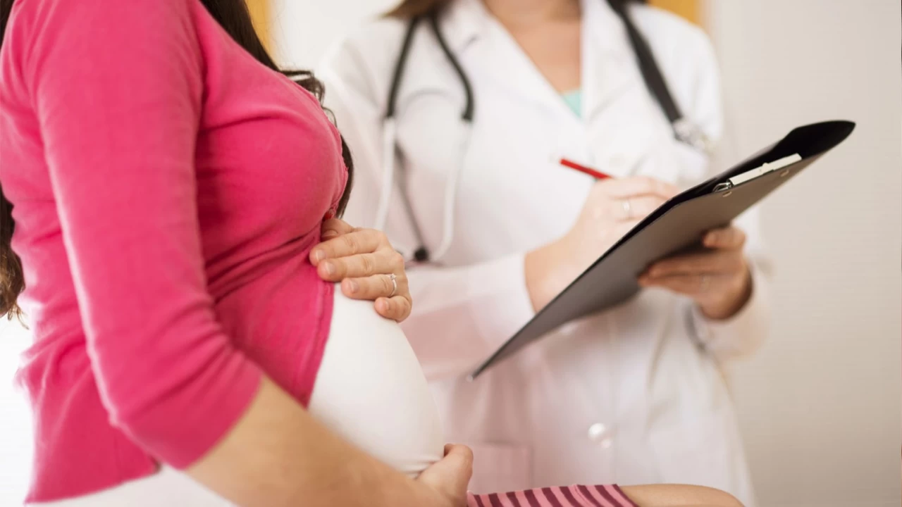 Hamilelikte egzersiz anne ve bebek sa�l��� i�in vazge�ilmez