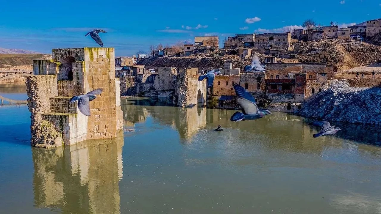 Hasankeyf: Tarihsel derinlik ve modern dnmn kavanda bir kent