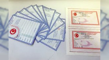 Havalimanında sahte kimlikli 34 kişi yakalandı