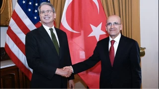 Hazine ve Maliye Bakan imek, ABD'li mevkida Bessent ile grt
