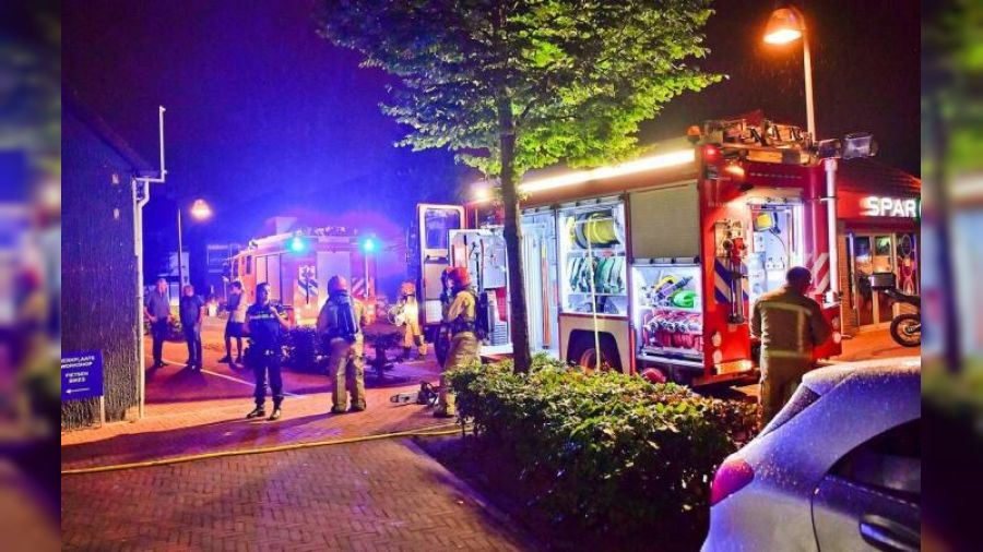 Hollanda'da cami kundaklandı