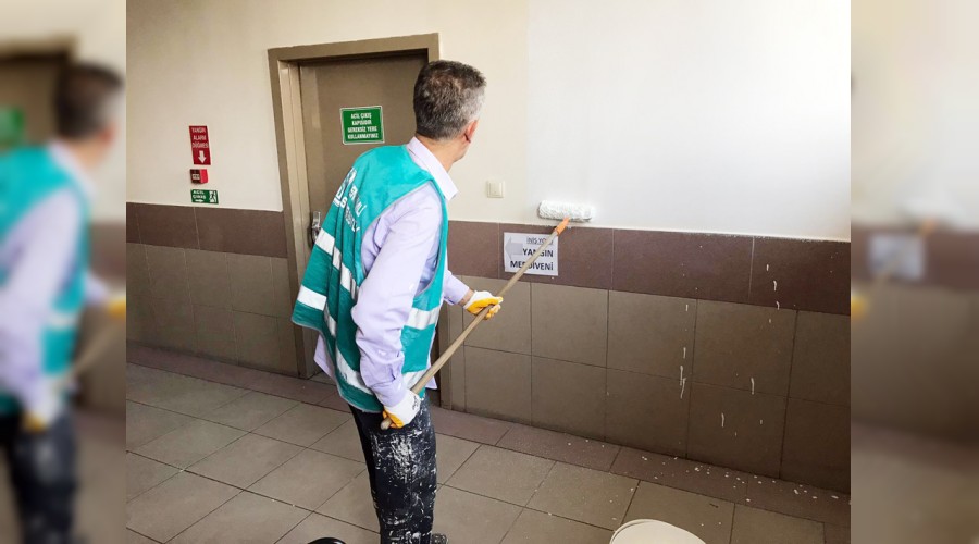 Hükümlüler bin 480 okulu hazırladı