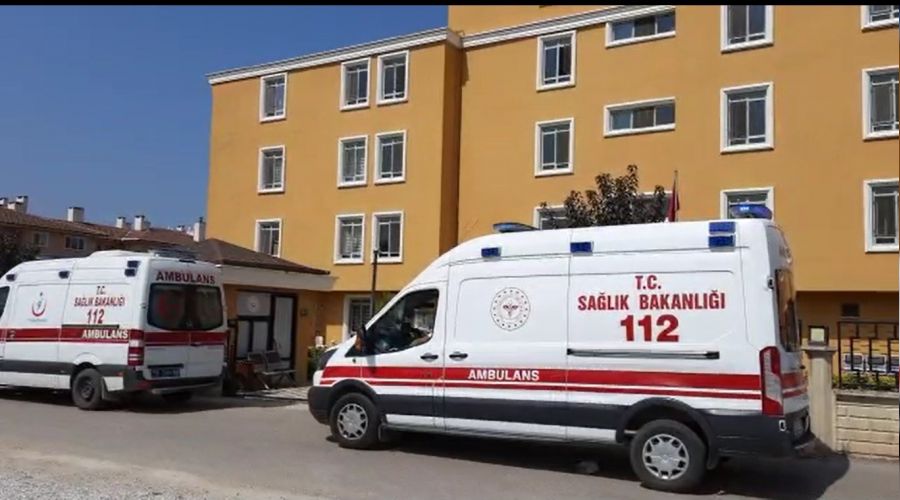 Huzurevinde 11 ki�i koronaya yakaland�