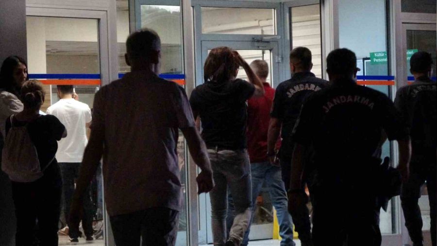 İki aile arasındaki silahlı çatışmanın altından 'arazi' meselesi çıktı: 2 ölü, 7 yaralı