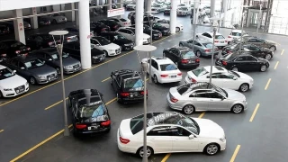 �kinci el otomobil fiyatlar� reel olarak eridi