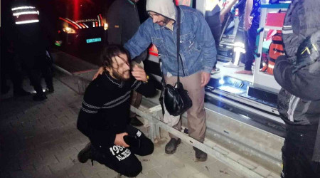 İnsan kaçakçılarının silah zoruyla denize attığı göçmenler Manavgat sahiline çıktı