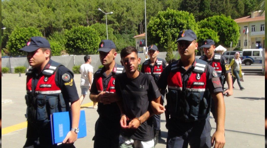 �nternetten �al�nt� mal sat�yorlard�