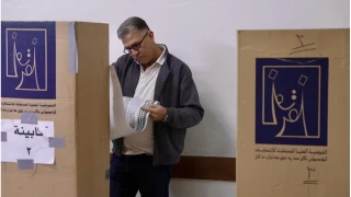 Irak'ta oy verme ilemi balad