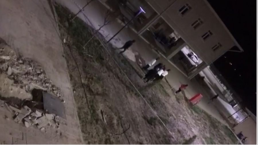 Isparta'da k�z ��renci yurdu �al��an�na sat�rla sald�r� giri�imi