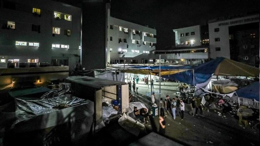 �srail askerleri �ifa Hastanesi'nin oksijen �nitesi ve jenerat�r�n� �al��t�ran teknisyenleri al�koydu