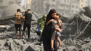 İsrail'in Gazze'deki saldırılarında çoğu çocuk ve kadın 14 kişi öldü