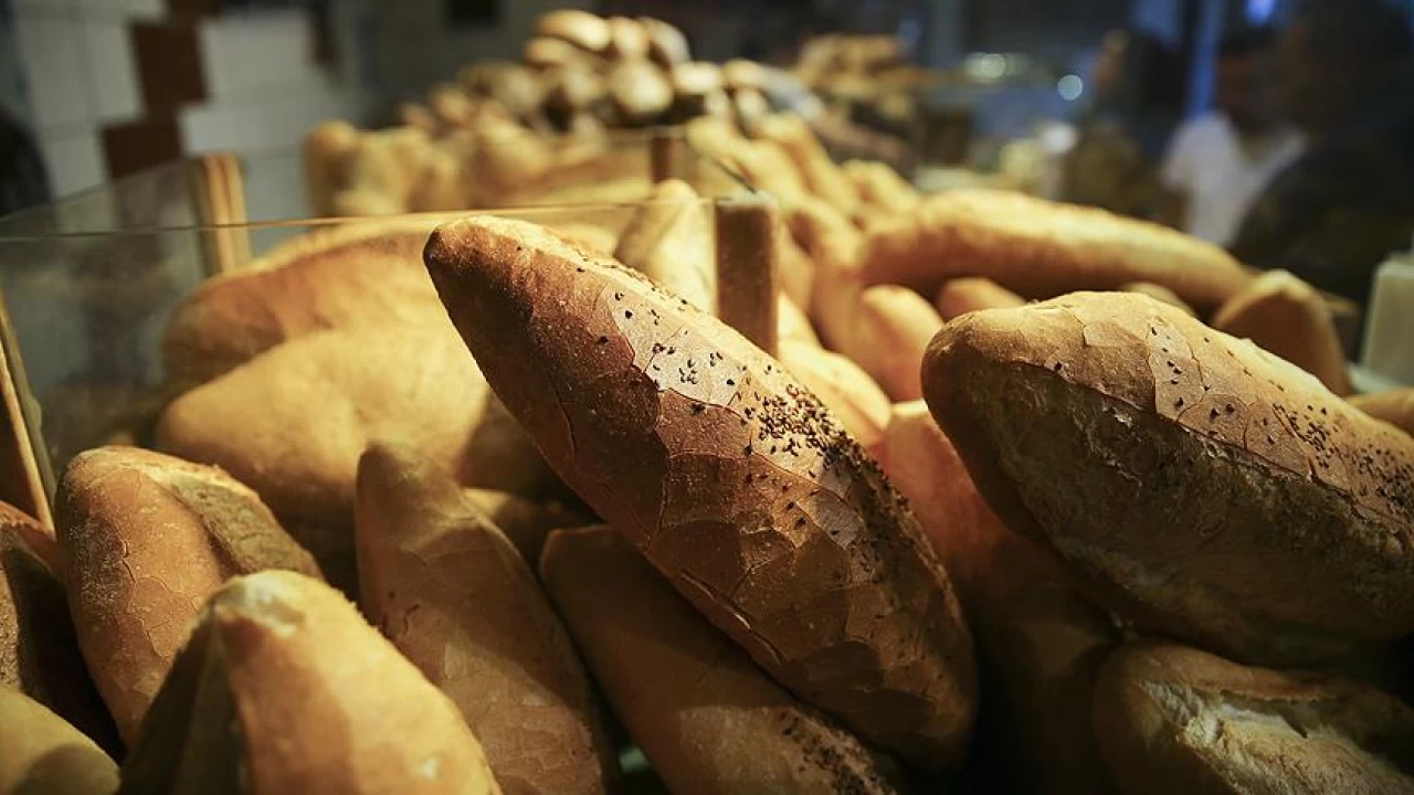 İstanbul'da ekmek kaç lira?
