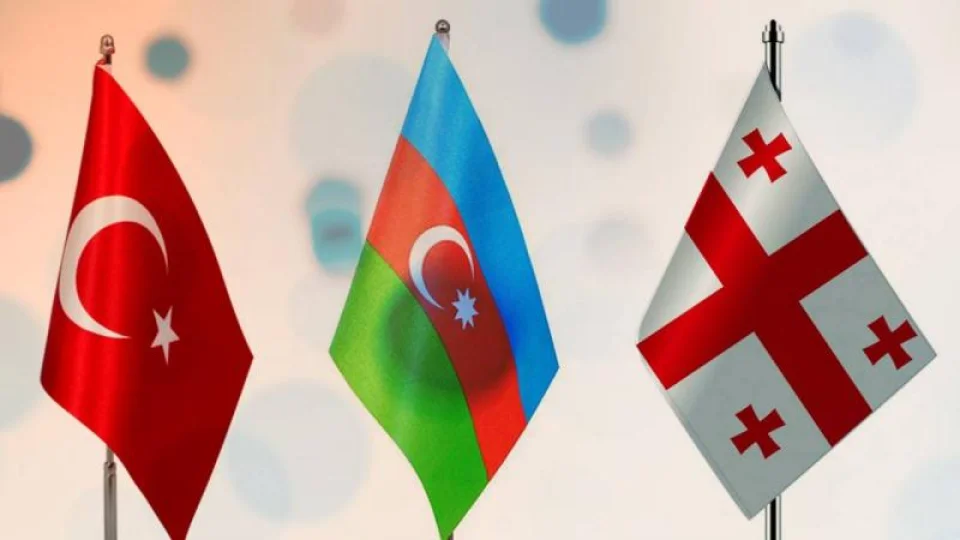 İstanbul'da kritik diplomasi trafiği: Türkiye-Azerbaycan-Gürcistan bakanları buluşuyor