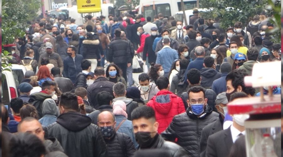 �stiklal Caddesi'nde giri�ler kapat�ld�