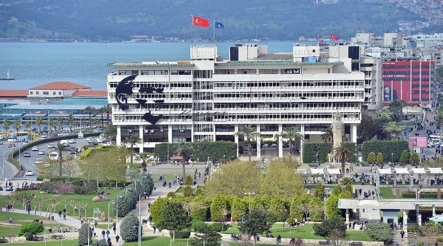 İzmir B.B binası için yıkım kararı