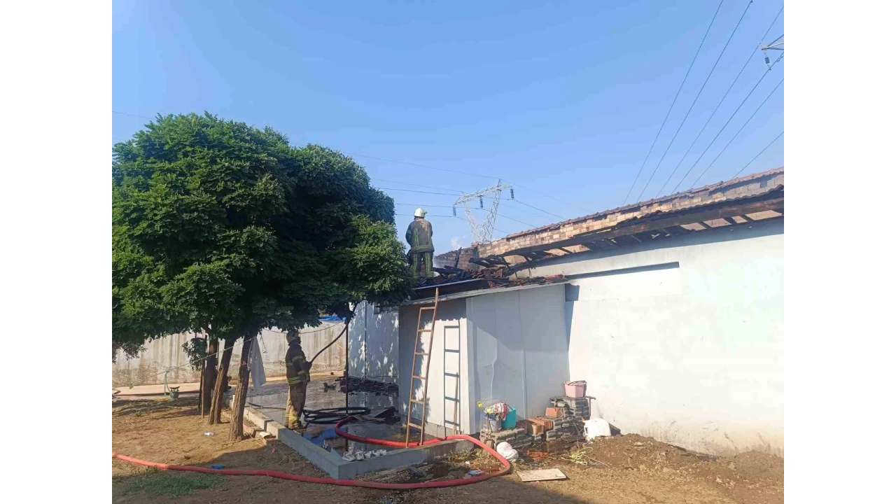 İzmir'de çiftlik yangını: 1 yaşındaki bebek ağır yaralandı