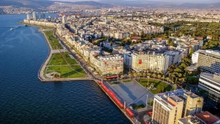 zmir'in kalbi Konak'ta tarm: Bir kent efsanesi mi, gizli bir gerek mi?