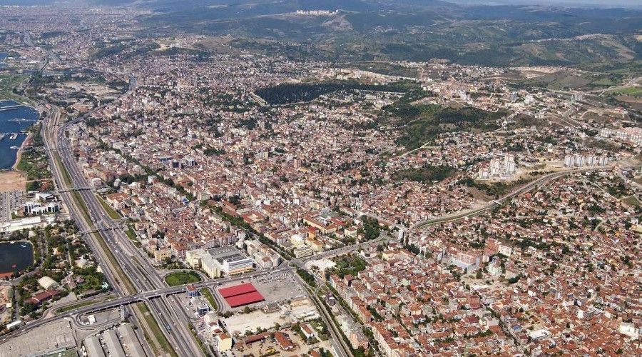 �zmit'te altyap� projesi ba�l�yor