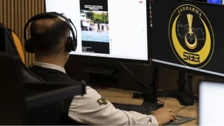 Jandarmadan ailelere "dijital ayak izi" uyar�s�